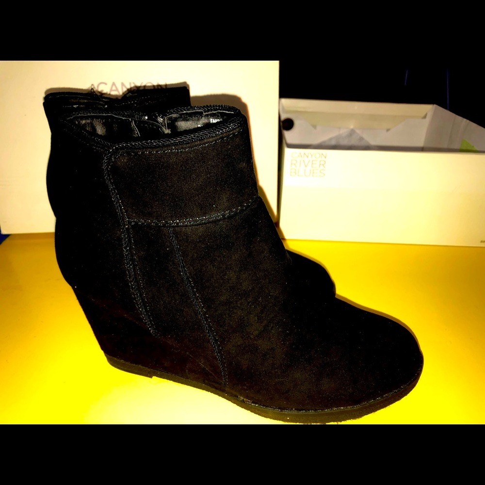 Canyon river ankle boots